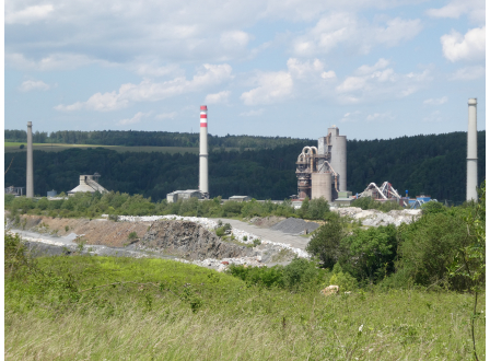 Benzen v cementárně CEMEX PRACHOVICE byl snížený, nyní se plánuje těžba rozšiřovat do hloubky